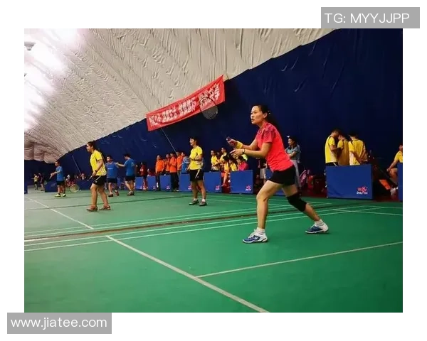 广州羽毛球队在挑战赛中以58分稳居积分榜首位展现强劲实力